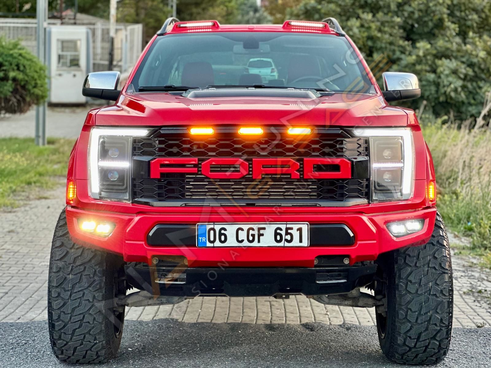Ford Ranger Moonvisor Tepe Işığı (Yerli Üretim)