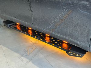 Amarok Demir Yan Basamak AQM - M30