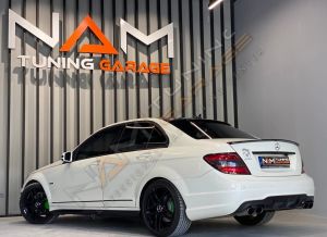 MERCEDES W204 2007-2011 IÇIN UYUMLU C63 BODY KIT (MAKYAJSIZ)