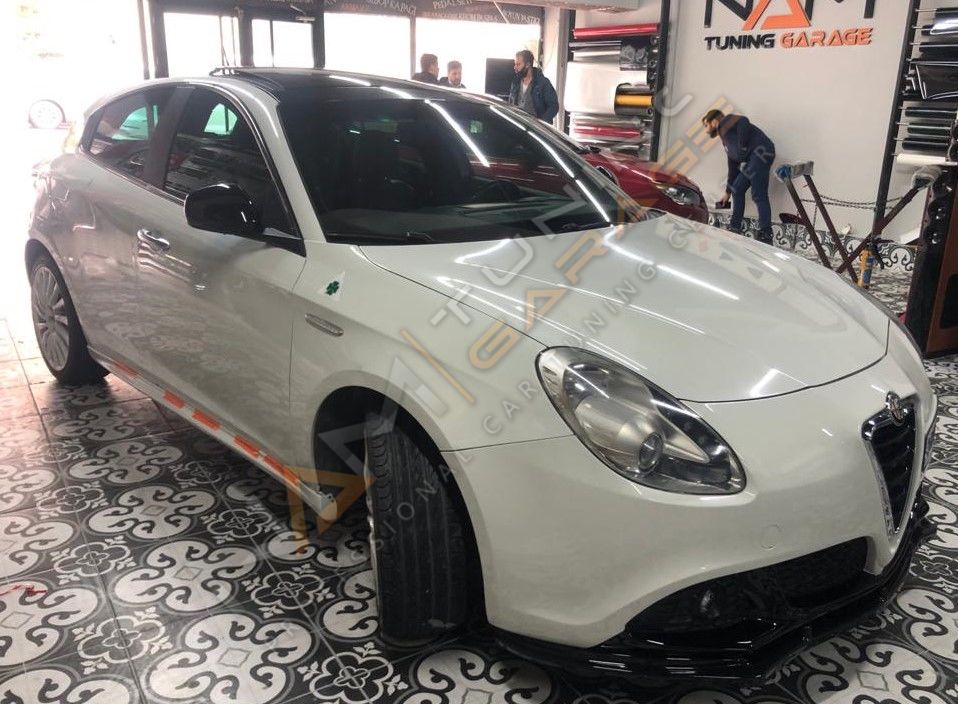 Alfa Romeo Giulietta Yan Marşpiyel (Plastik)