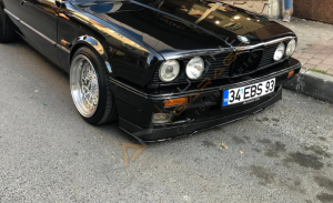 BMW E30 Ön Lip Tampon Eki Parlak Siyah