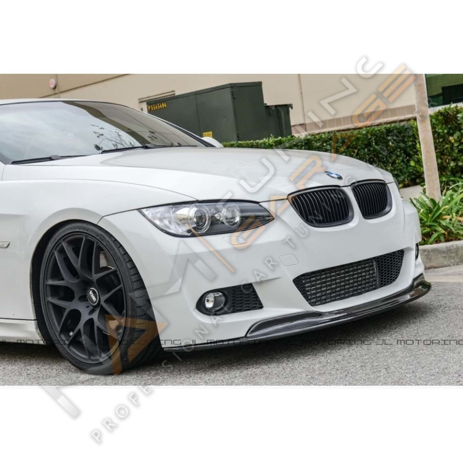 BMW E92 GTS ÖN LİP PİANO BLACK PLASTİK