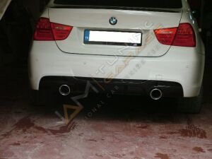 BMW E90 Difüzör Sağ Sol Tek Çıkış Piano Black 2004-2011