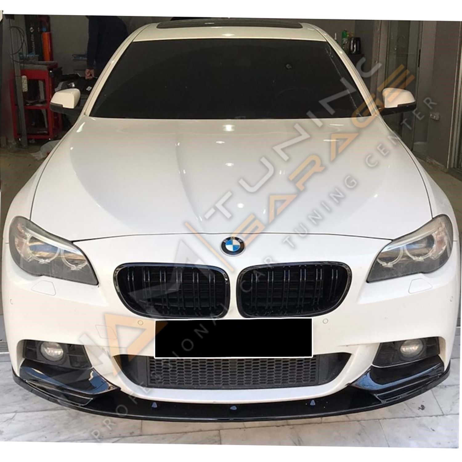 Bmw F10 M-Technic Ön Lip (Plastik) Piano Black 2010-2017