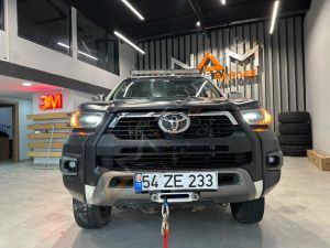 Hilux (2004-2015) 2021 Rocco Dönüşüm Body Kit
