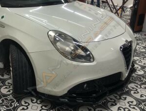Alfa Romeo Giulietta  Ön Tampon Eki Lip Tek Parça Piano Black