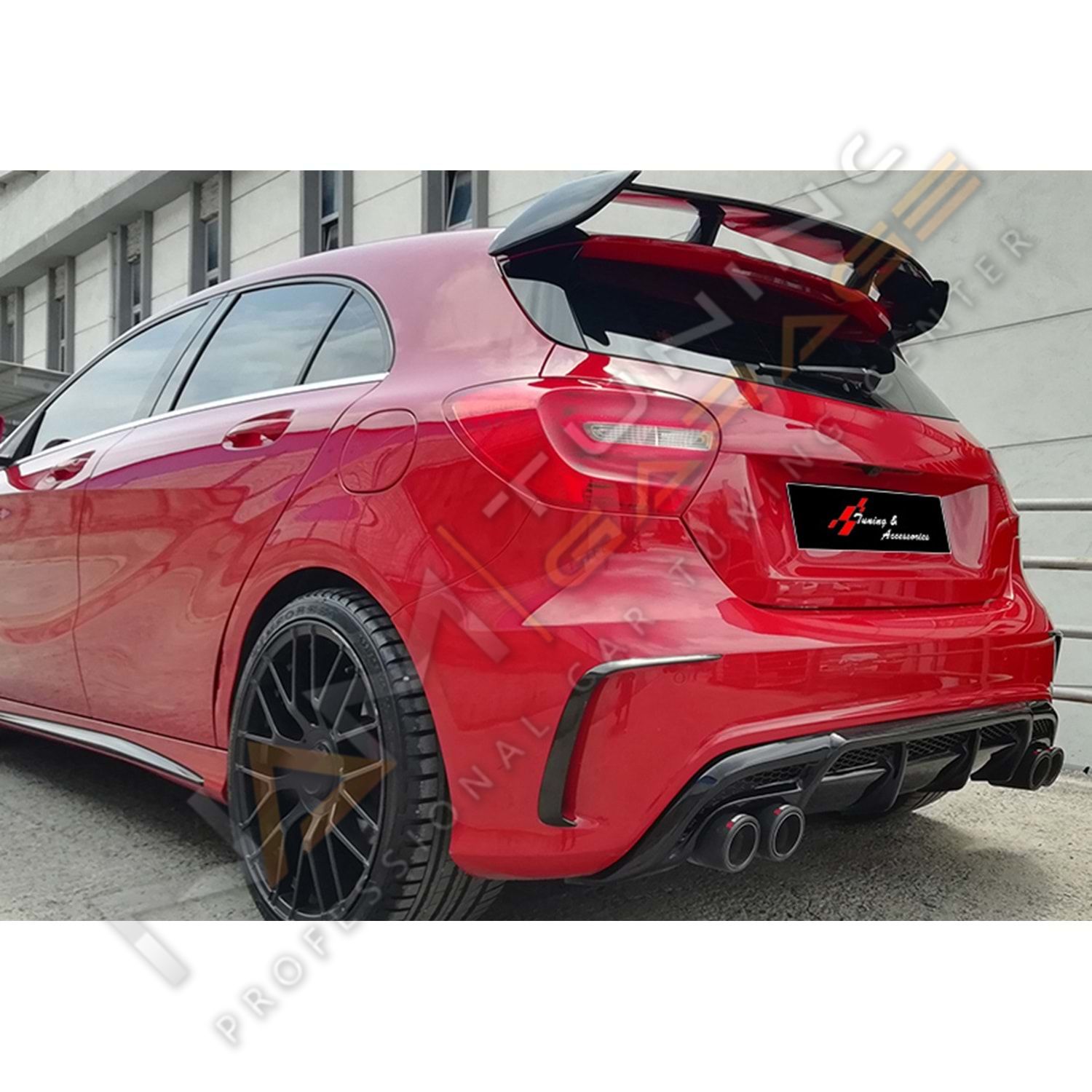 Mercedes W176 A45 Brabus Difüzör Parlak Siyah Sağ Sol Çift Çıkış Plastik 2012-2018