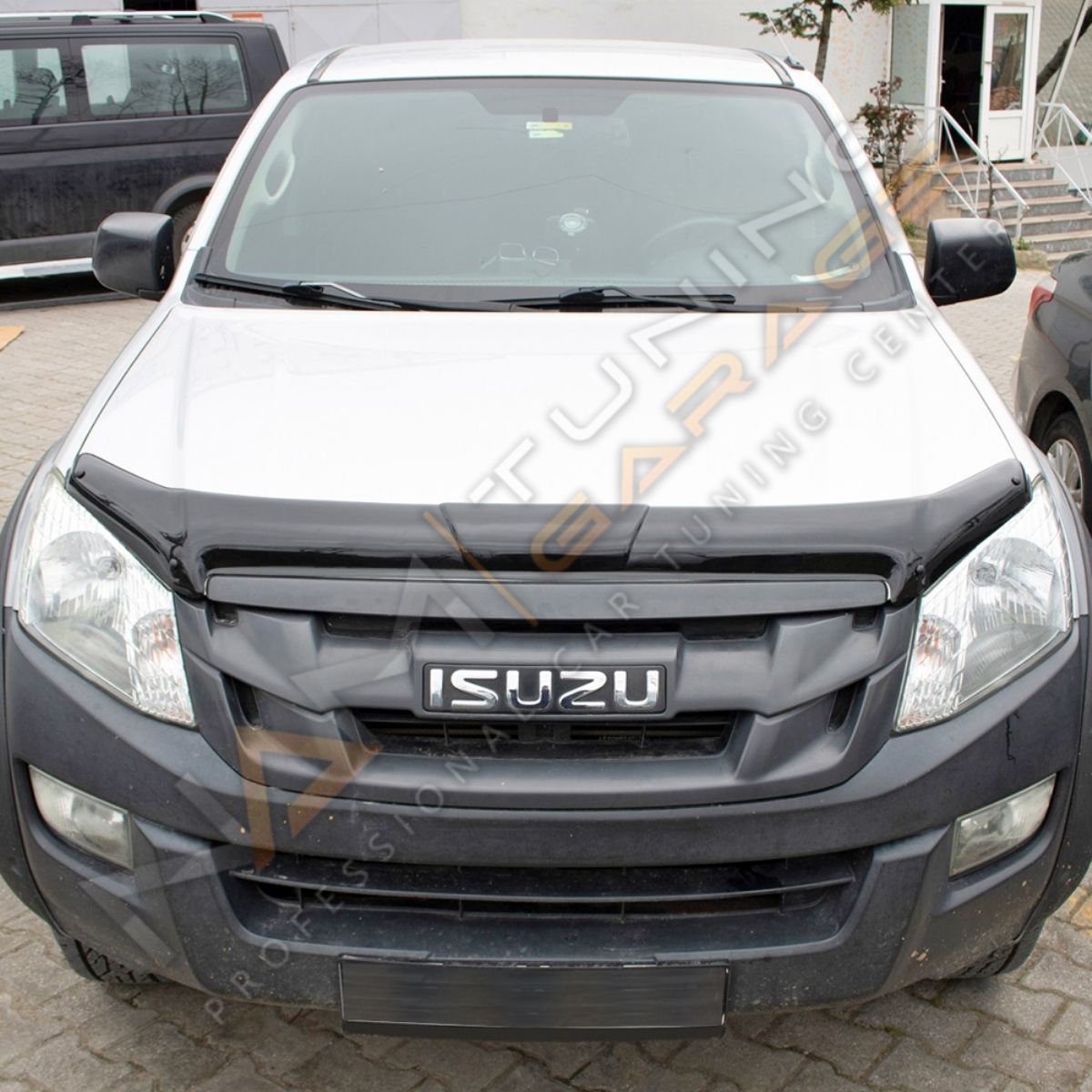 Isuzu D-Max Kaput Rüzgarlığı 2012-2017 arası Parlak Siyah