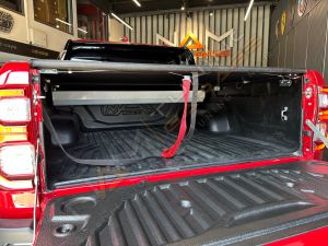Toyota Hilux Kasa Havuzu Bagaj İç Kaplama