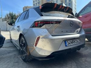 Opel Astra L Arka Difüzör Parlak Siyah 2022+
