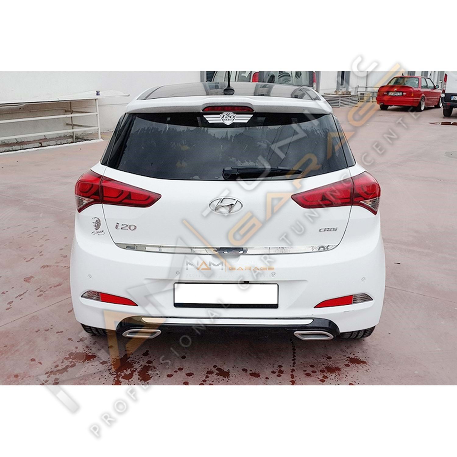 Hyundai i20 Egzoz Görünüm Difüzör (Plastik) Piano Black 2014-2018