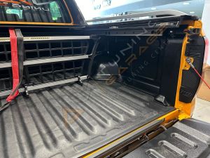 Ford Ranger Ara Bölme Arka Kasa Yükleme Bölmesi Seperatör