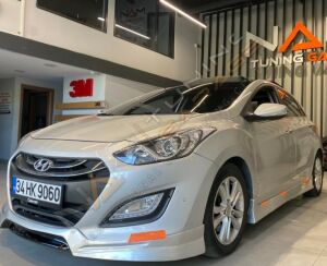 Hyundai i30 Custom Ön Ek (Plastik) Boyasız