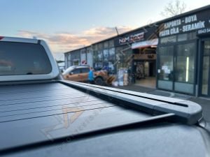 Nissan Navara Sürgülü Kapak Bagaj Kapama Roll Bag - Kepenk