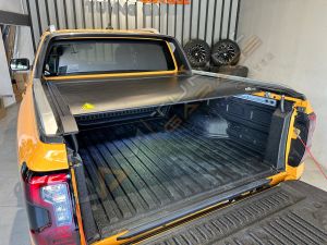 Yeni Amarok Sürgülü Kapak Bagaj Kaplama Elektrikli Kepenk 2023+