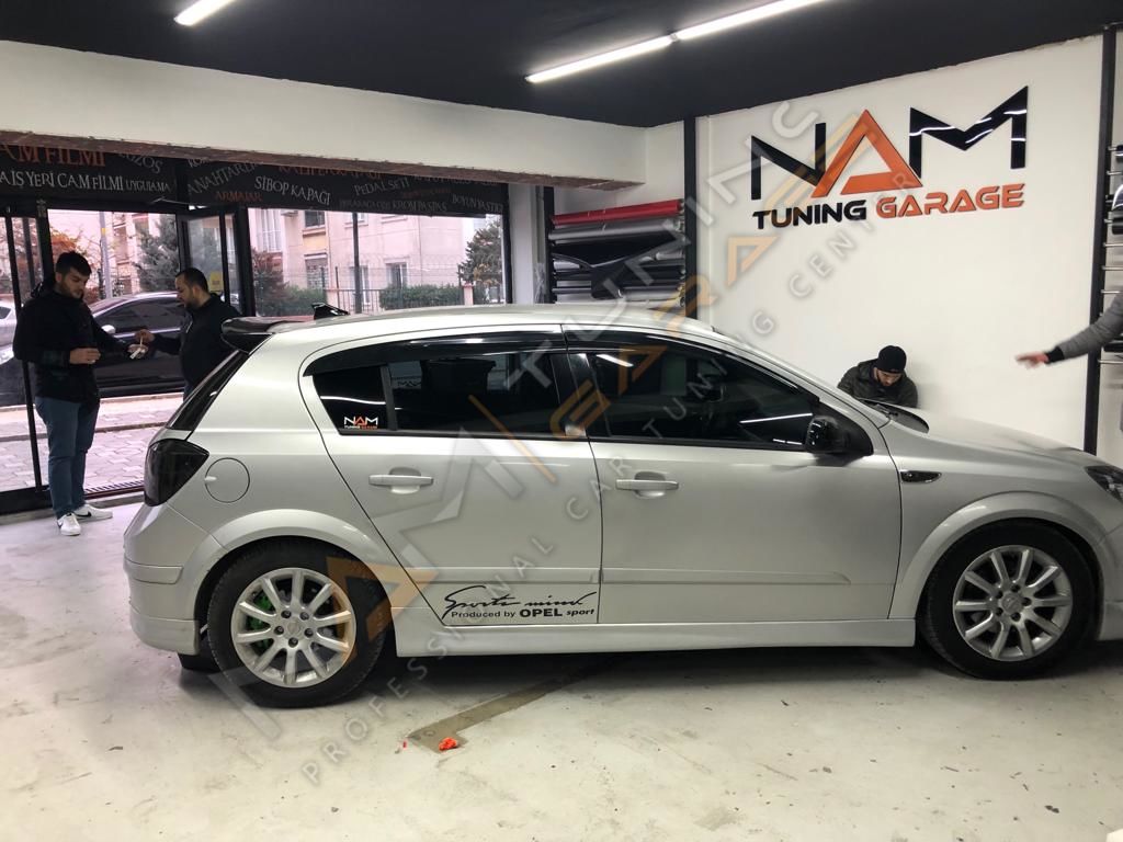 Opel Astra H Yan Marşpiyel (Plastik)