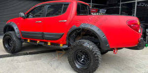 Mitsubishi L200 Yan Kapı Kaplama Seti Kapı Koruma 2007-2014 4 parça