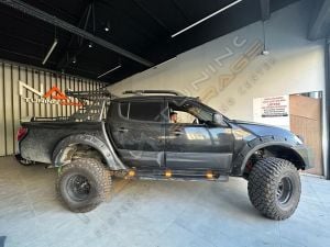 Mitsubishi L200 Yan Kapı Kaplama Seti Kapı Koruma 2007-2014 4 parça