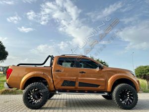 Nissan Navara Geniş Yan Kapı Kaplama Seti Kapı Koruma 2015-2021 4 parça