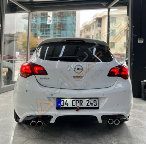 Opel Astra J Hb İrmscher Difüzör (Plastik) Piano Black 2009-2012