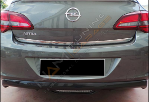 Opel Astra J Sedan Difüzör Piano Black Sport Çıkışsız 2011-2020