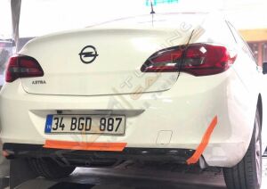Opel Astra J Sedan Difüzör Piano Black Sport Çıkışsız 2011-2020