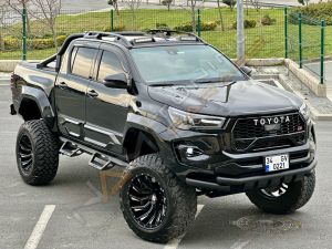 Toyota Hilux GR Body Kit Hilux Dönüşüm Seti Facelift 2016-2019