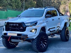 Toyota Hilux GR Body Kit Hilux Dönüşüm Seti Facelift 2016-2019