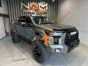 Toyota Hilux Tundra Body Kit Dönüşüm Seti 2016-2023