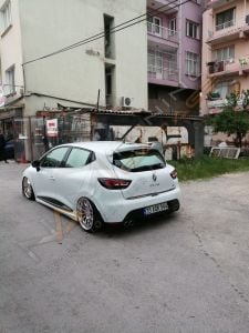 Renault Clio 4 R Yan Marşpiyel (Plastik) Boyasız