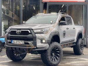 Toyota Hilux Moonvisör Tepe Üstü Işık Tavan Işığı 2015+