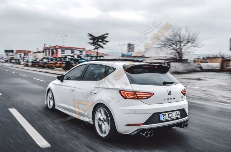 Seat Leon Mk3 2017 - Difüzör (Plastik) Piano Black