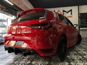 Seat Leon Mk3 Aero Tampon Orta Flapları 4 parça Parlak Siyah Splitter
