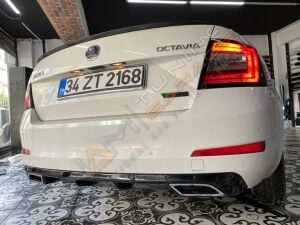 Skoda Octavia Difüzör (Plastik) Piano Black 2013-2020