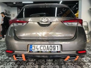 Toyota Auris Difüzör 2015-2018 Parlak Siyah