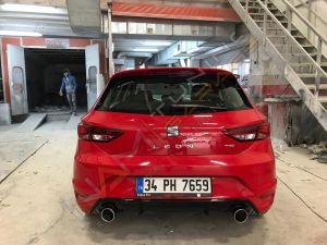 Seat Leon Mk3.5 Difüzör Sağ Sol Tekli Çıkış FR Uyumlu 2017-2020 Parlak Siyah