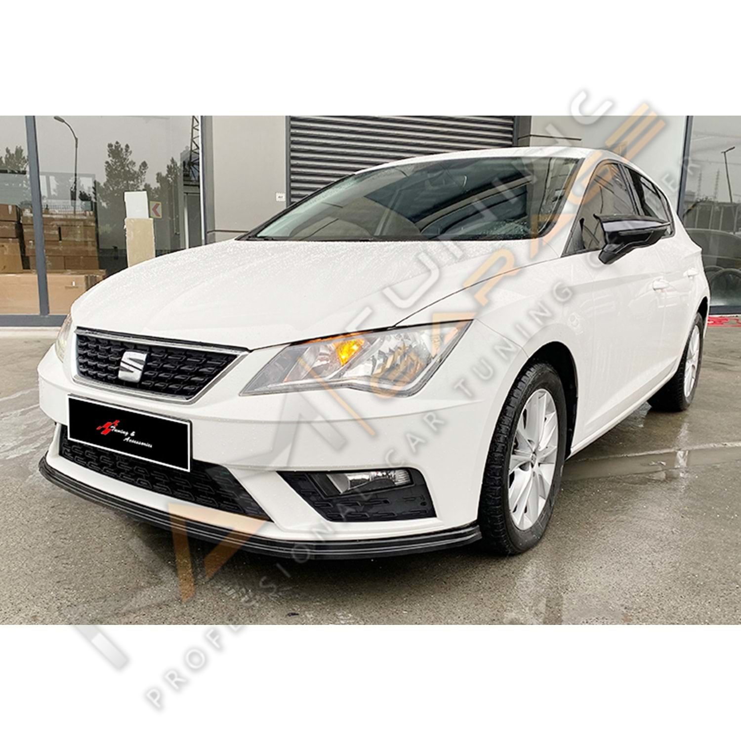 Seat Leon Mk3 Style Ön Lip Piano Black 2012-2020