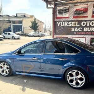 Focus 2 Sedan Krom Cam Çerçevesi Çıtası 16 parça Tam Tur 2004-2010