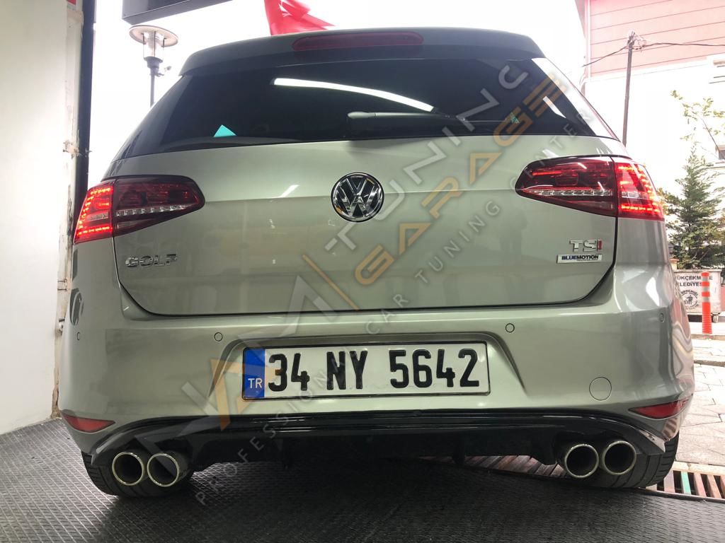 Golf 7 Style Difüzör (Plastik) Piano Black 2012-2017