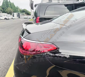 Mercedes W214 E63 Spoyler Parlak Siyah Spiler 2024+