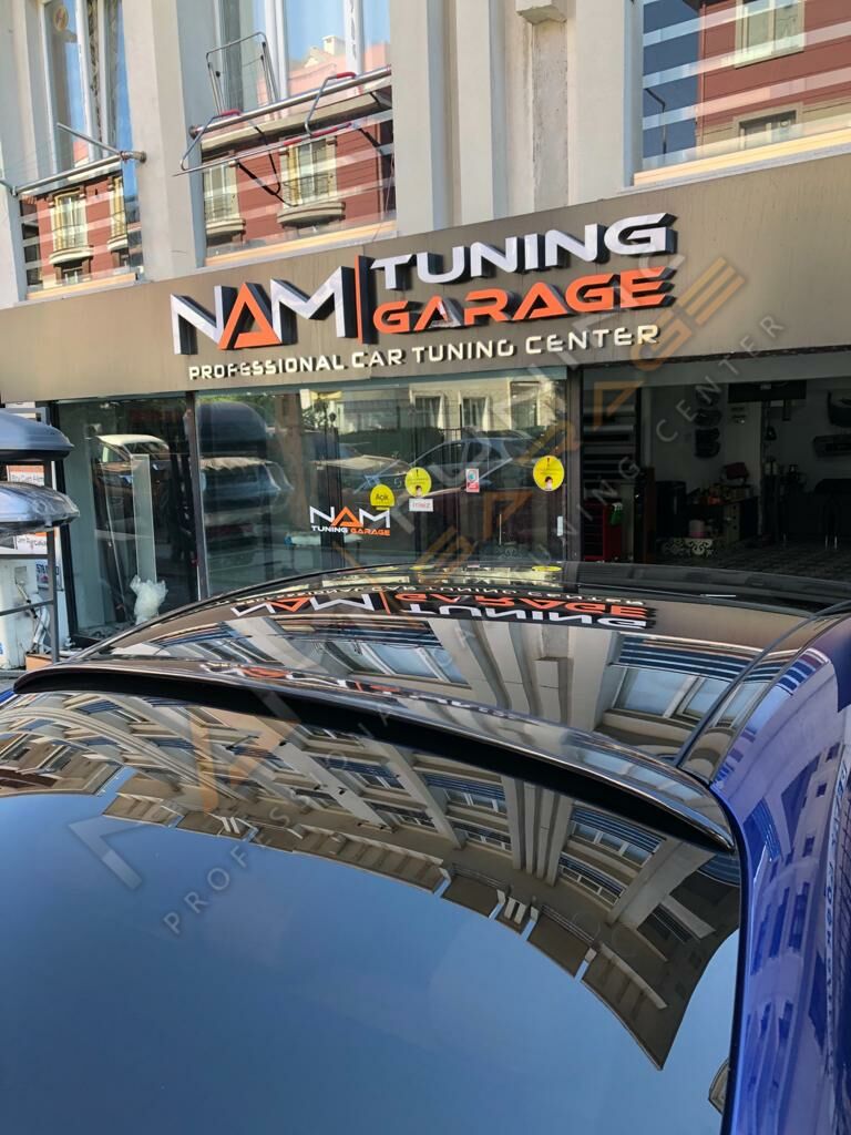 MERCEDES W205 2015-2021 C SERISI IÇIN UYUMLU CAM ÜSTÜ SPOILER - PIANO BLACK
