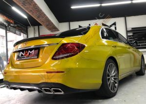 MERCEDES W213 2016-2019 E SERISI IÇIN UYUMLU AMG SPOILER - PIANO BLACK