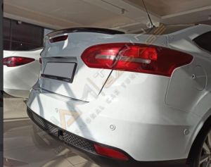 FORD FOCUS IÇIN UYUMLU 2014-2018 HYBRID SPOILER - PIANO BLACK (PARLAK SIYAH)