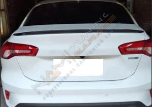 FORD FOCUS IÇIN UYUMLU 2019+ HYBRID SPOILER - PIANO BLACK (PARLAK SIYAH)