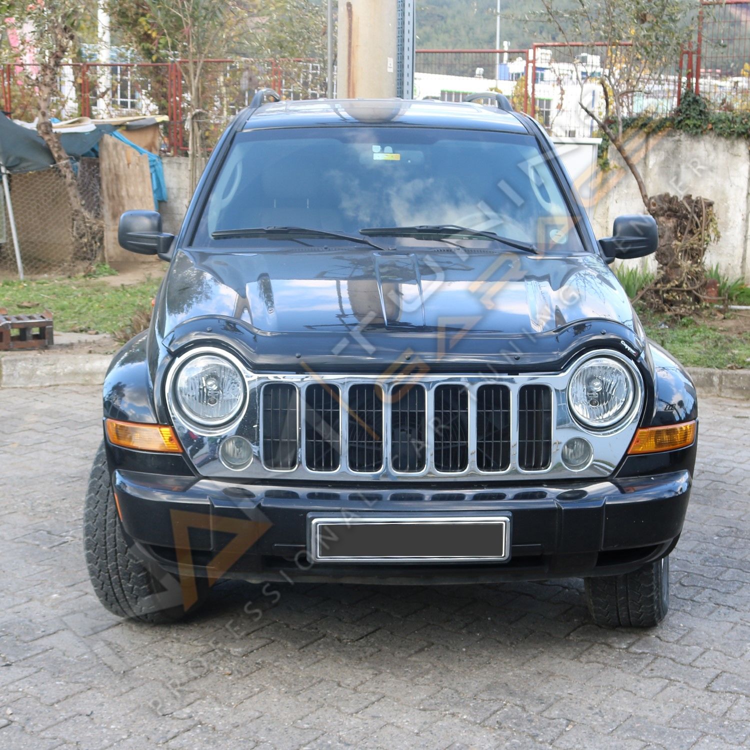 Jeep Cherokee Kaput Rüzgarlığı 2002-2007 Yıl Aralığı Uyumlu
