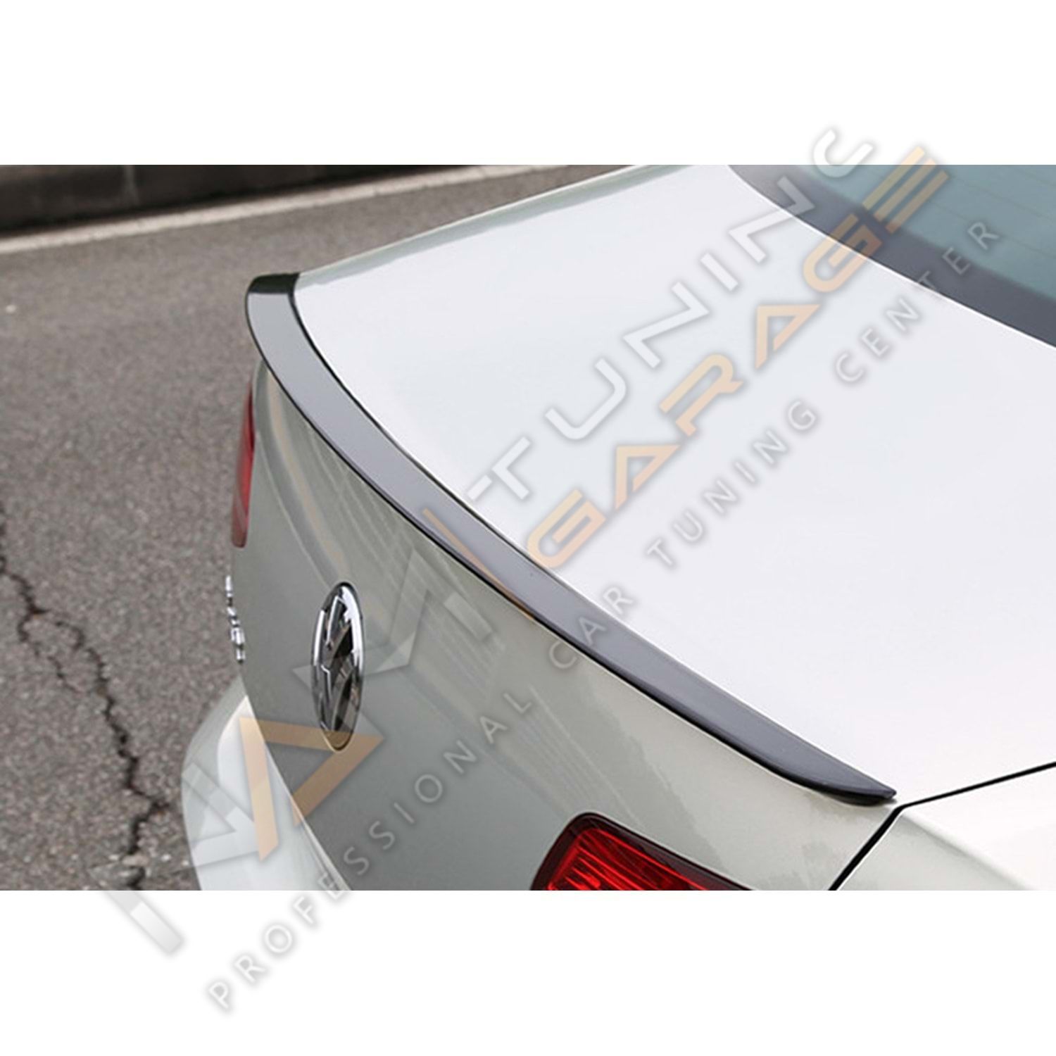 Passat B8 Spoyler Bagaj Üstü Spoiler 2015+ Plastik