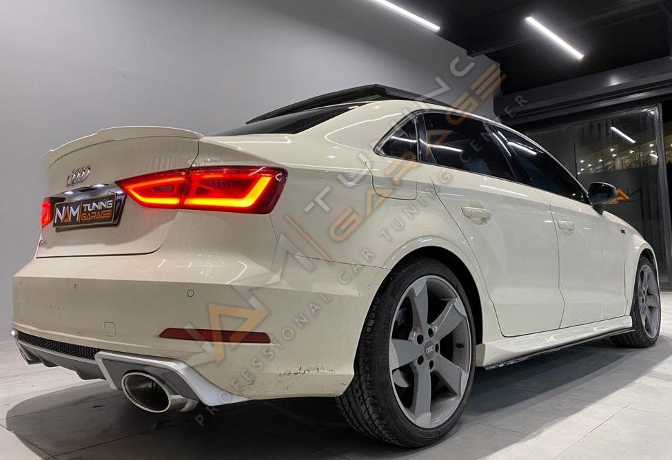 AUDİ A3 2013-2016 IÇIN UYUMLU RS3 SEDAN DIFUZÖR