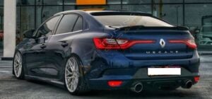 Renault Megane 4 Sedan Yarasa Spoiler Parlak Siyah