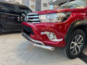 Toyota Hilux Krom Ön Koruma PST17