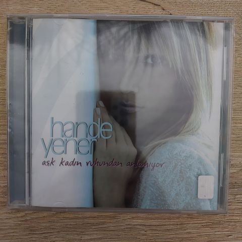 HANDE YENER - AŞK KADIN RUHUNDAN ANLAMIYOR CD